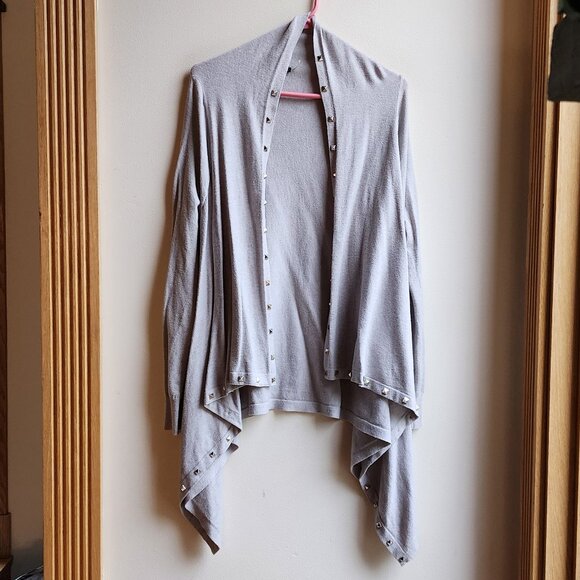 Vila Milano Light Gray Studded Angled Cardigan Size Small - Picture 7 of 16
